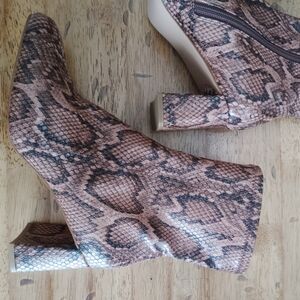 Steve Madden 7M Snake Print Block Heel Ankle Boots - Brown